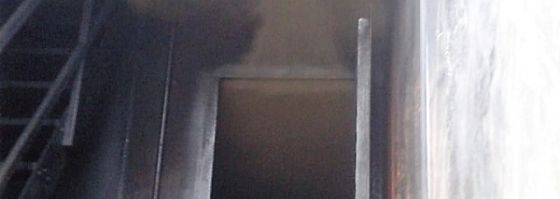 Feuertaufe im Brandcontainer