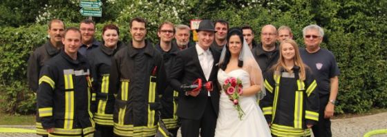 Feuerwehrmann schließt Bund fürs Leben!